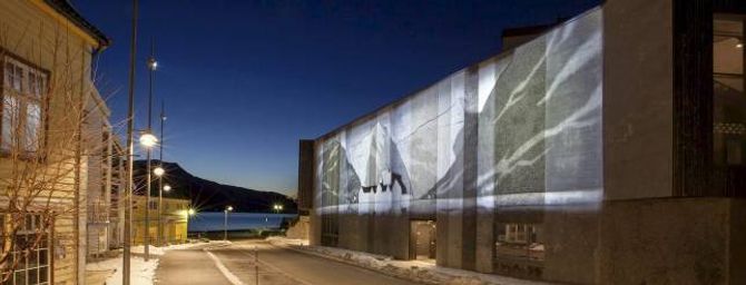 SPEKTAKULÆRT: Norsk reiselivsmuseum opnar fredag. Det unike nybygget er nominert til Statens byggjeskikkpris.