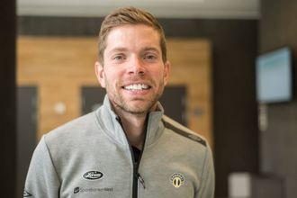 VINN-VINN: Fysisk trenar Helge Haugen har ansvar for å omsetje tal og statistikkar til fotballspråket.