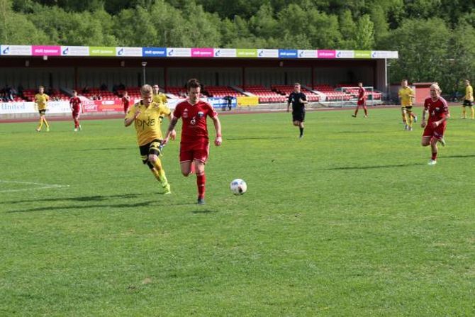 SCORA: Christian Stedje sette det andre målet til Årdalspelarane.