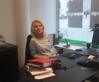BURRETSLAG: Greta Steinheim frå Garanti Eiendomsmegling.