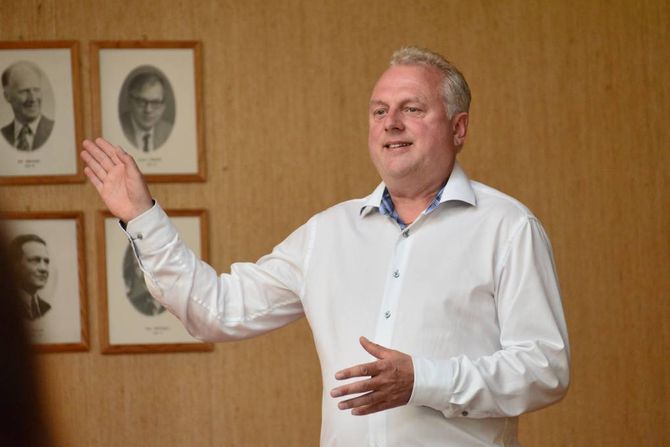 HAR TRUA: Ordførar Jan Geir Solheim har tru på at arbeidet med å finne innsparingar vil gje resultat. Men effekten vil truleg slå ut først til neste år. – Det er året i år eg er uroa for, seier han.