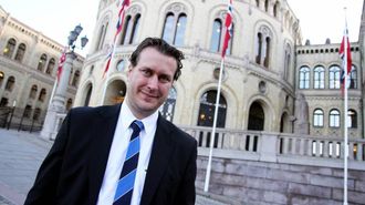 USAMD: Frps kommunalpolitiske talsmann Helge André Njåstad meiner Ap skapar uro i Kommune-Noreg med utspelet. Arkiv