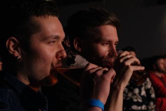 FANTASTISK: Sondre Skoglund og Lasse Hillestad Aannevik hadde ei fantastisk oppleving under konserten.