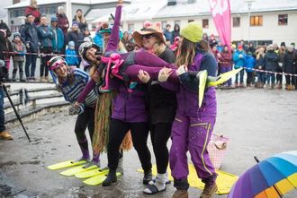 LETTA SJEF: Ragnhild Fagerslett, sjef for Fjellsportfestivalen, var letta då ho vakna til kvite fjell i Sogndal.