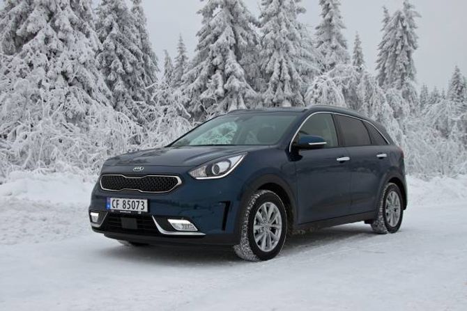 SNART LADBAR: Over sommaren kjem Kia Niro i tillegg som ladbar hybrid.