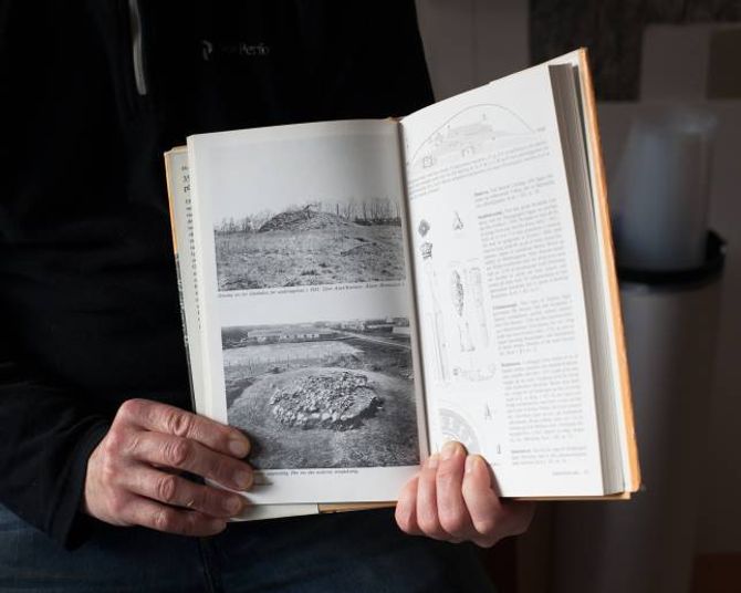 – Eg er ikkje aleine. Jens Hauge finn inspirasjon hjå landart-kunstnarar som Richard Long, så vel som i geologi, arkeologi og hjå andre fotografar.