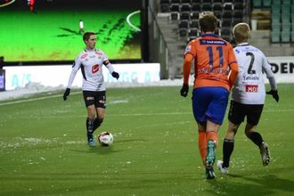 VERDIG AVSKJED: Rune Bolseth vart passande nok kåra til bestemann på Sogndal i avskjedskampen.