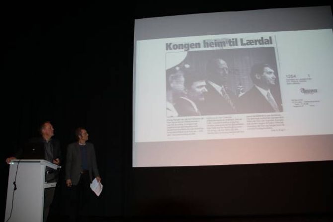 KONGEN: I 1996 var kongen i Lærdal for å opne villakssenteret.