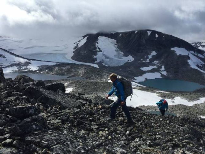 NYTT FOKUS: Sogndal turlag har tradisjonelt vore mest oppteken av å leie folk på turar. Dei siste åra har dei i tillegg brukt meir og meir krefter på merking og tilrettelegging.