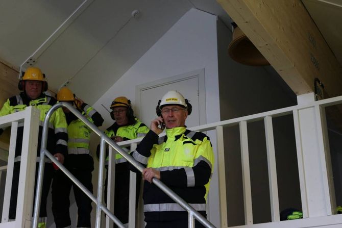RINGTE: Arvid Moss, konserndirektør innan Energi og forretningsutvikling i Norsk Hydro, tok ein telefon og vips så var Mannsberg Kraftverk i drift.