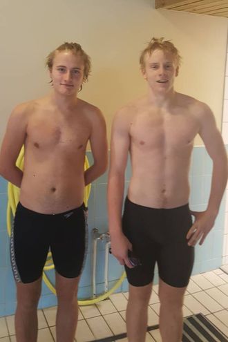 GOD INNSATS: Herman Vigdal Øren og Simon Lidal leverte begge ein god innsats under stevnet.
