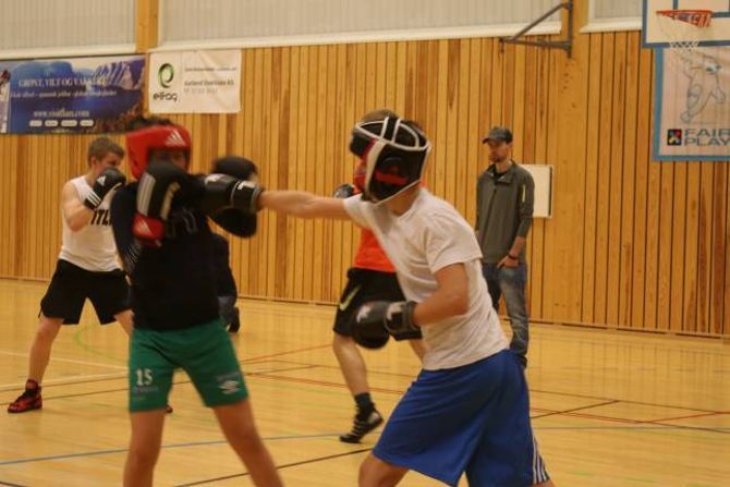 TRENING: Boksarane har mange treningsøkter denne helga.