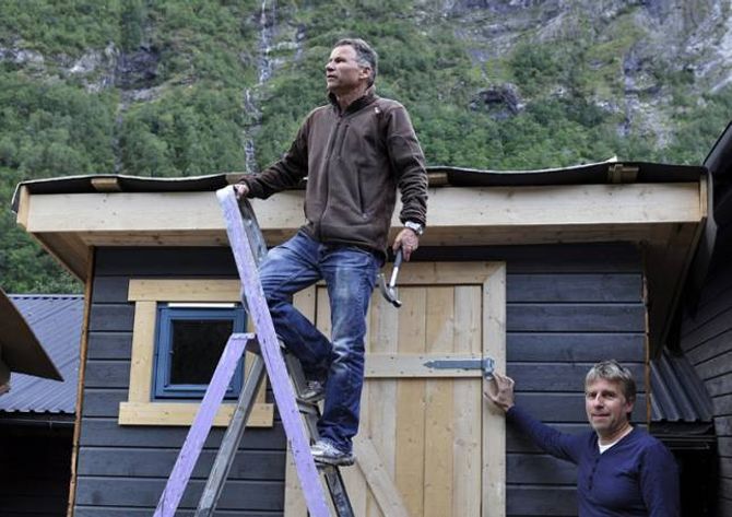HYTTEUTLEIGE: For ein ganske rimeleg sum kan ein leige ei av fleire hytter som ÅJFF disponerer i fjellheimen. Hyttene er det foreninga sjølv som set saman.