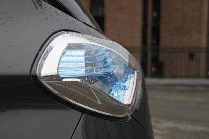 FINE FORMER: Renault har tenkt heilskap, ein finn gjennomtenkte detaljar over heile bilen.