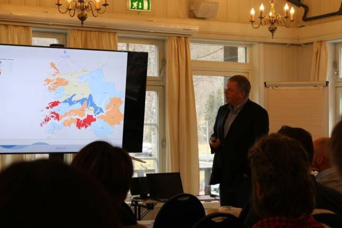 VARIERT: Folketalsframskrivinga for dei ulike kommunane i fylket fram mot 2040 syner eit svært variert bilete.