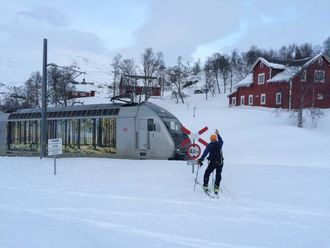 SKI AND TRAIN: Dette biletet illustrerer konseptet rimeleg godt.