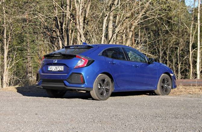 NISJE: Verken Honda eller Civic-modellen har noko særleg tak på den norske marknaden. Honda var på 21. plass av merka i fjor, med til saman 1833 personbilar, ifølgje tal frå Opplysningsrådet for Veitrafikken. Civic var på 109. plass blant dei 245 modellane.