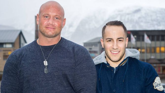 SATSAR ALT: Stig Morten Hardeland og Tiago Mendes har satsa alle sparepengane på at det nye treningssenteret skal slå an i Sogndal.