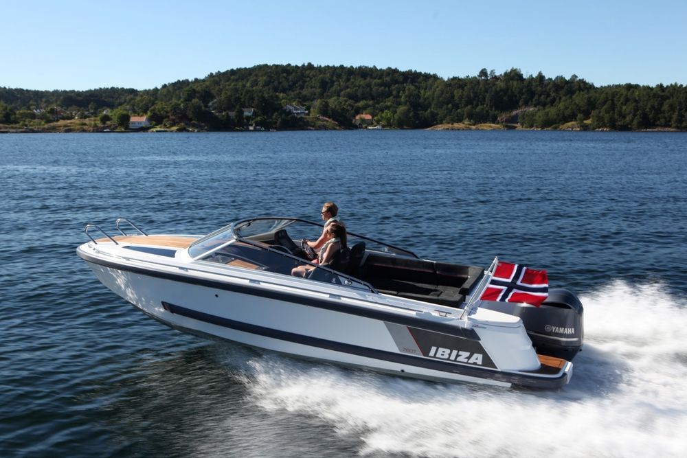 2016-modell av Ibiza 760T.