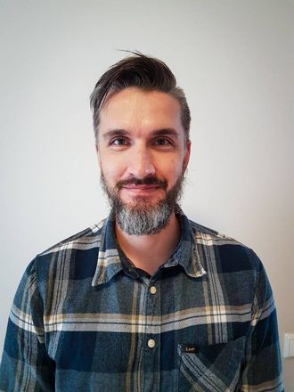 MOT FORBOD: Rickard Sundell i Sogn terrengsykling meiner det blir feil å stenge èi enkelt gruppe ute frå å bruke naturen på Kaupanger.
