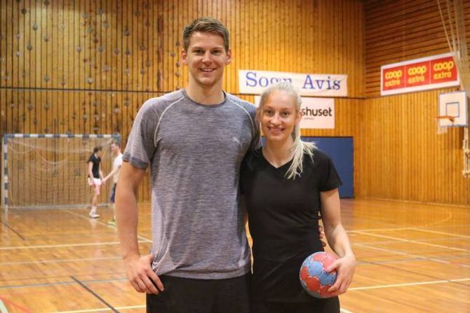 SAMAN: Handballparet skal bu saman i Holstebro, der Torbjørn held fram å spela. Hege får litt reiseveg til sin nye klubb, Silkeborg.