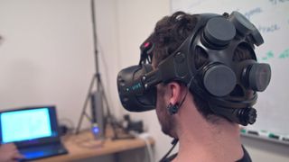 Snart kan virtuell virkelighet bli håndfri