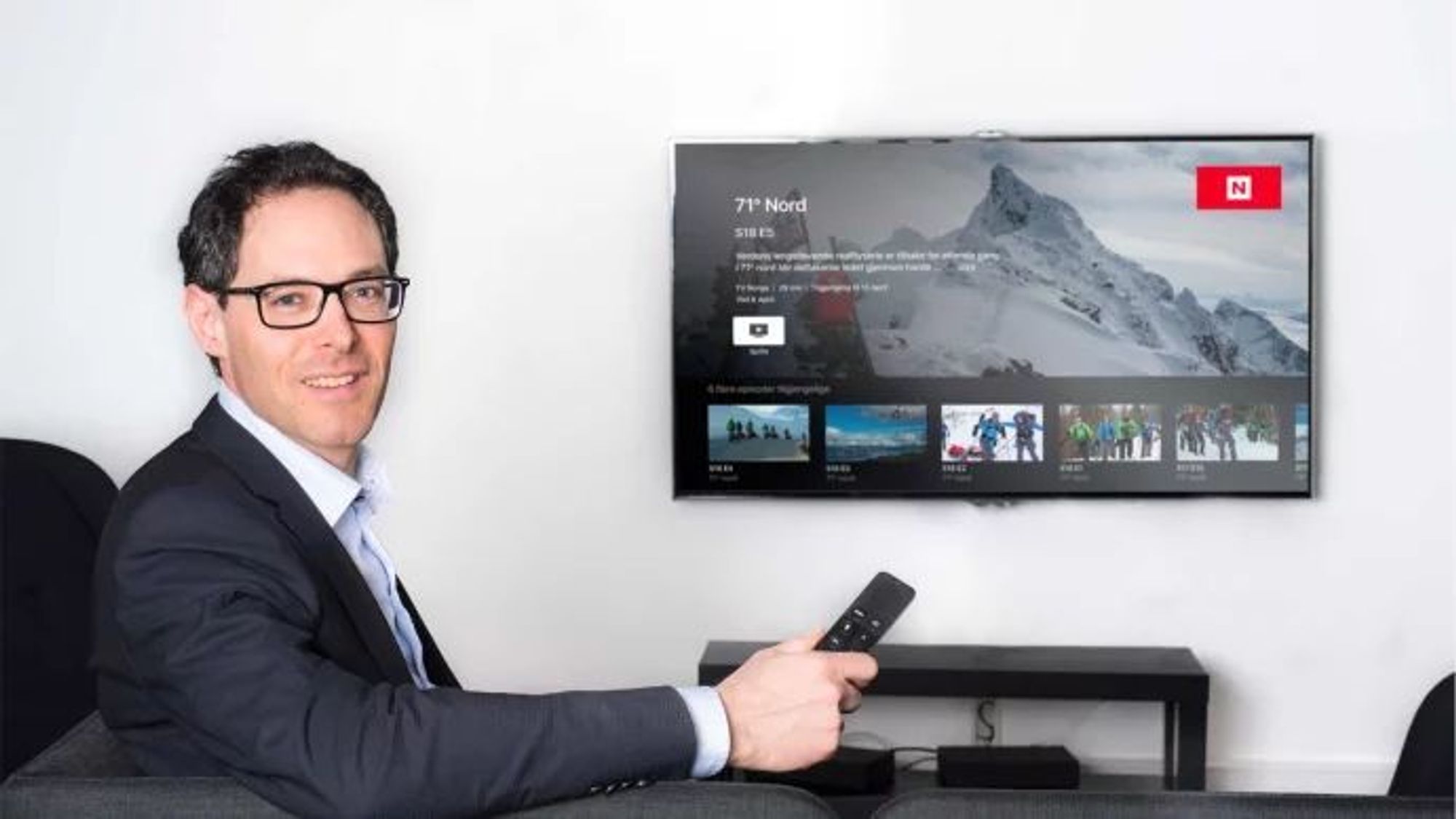 Administrerende direktør Jérôme Franck-Sætervoll i RiksTV har undertegnet flere avtaler med fiber-leverandører over hele Norge. Nå sist med Skiptvet Digital.