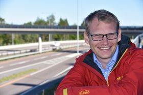 Kristoffer Haugenes blir mye på vegen mellom Vestfold og Rogaland i sin nye stilling som regionsjef for Norva24 Region Sør, en stilling han gleder seg til å ta fatt på.