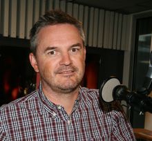 Digitaldirektør i P4, Rune Hafskjær, sier det vil koste uforholdsmessig mye å opprettholde FM- og dab-nettene side om side. Foto: P4