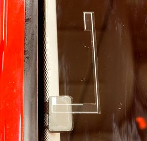 Det finnes flere typer antenner, men en antenne som klistres på som dette er det mest vanlige når du bruket en adapter.