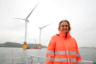 Kommentarforfatterne er kritiske til Statoils satsing på vindkraft, slik direkør for nye energiløsninger, Irene Rummelhoff, redegjorde for i et profilintervju i Teknisk Ukeblad.