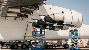 Stratolaunch_1.300x169.jpg