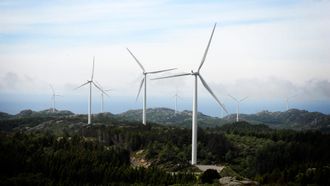 Mer fornybar energi kan bygges ut når CO2-kvoteprisene går opp. Bildet viser Lista vindpark.