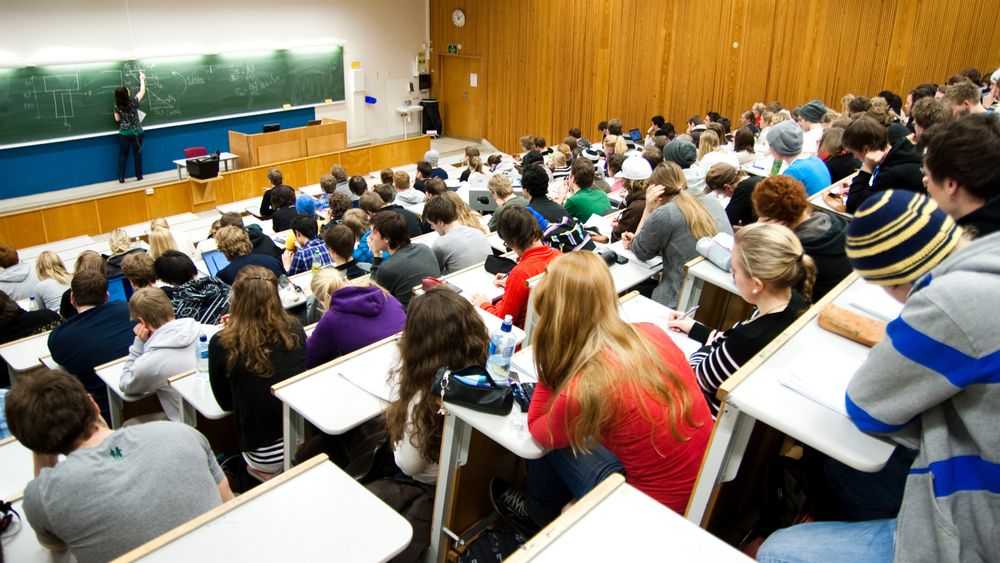 NTNU-studenter på forelesning.