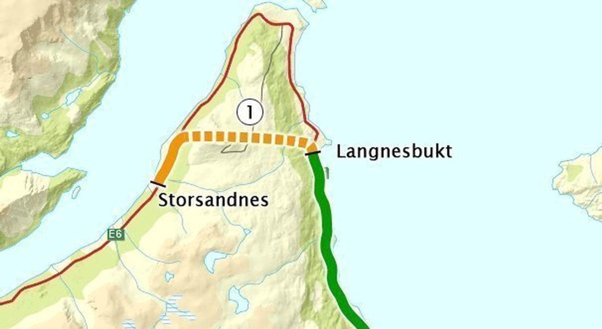 Nåværende E6 mellom Langnesbukt og Storsandnes har de fleste feil en veg kan ha. Den er smal, har dårlig geometri, bæreevnen er svak, og det randbebyggelse som fører til fartsbegrensninger. På vestsiden av neset er det rasfare. Denne delen av gamle E6 blir stengt når tunnelen blir ferdig.