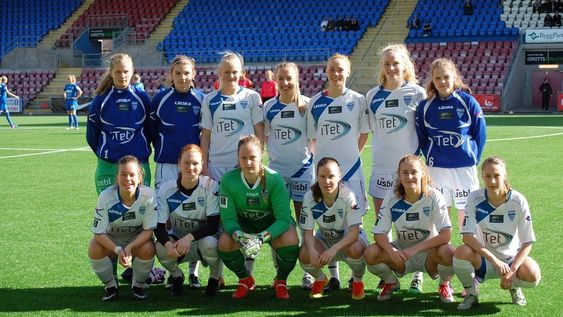 FJORÅRETS LAG: Slik så fjorårets lag ut for Kolbotns toppseriedamer.