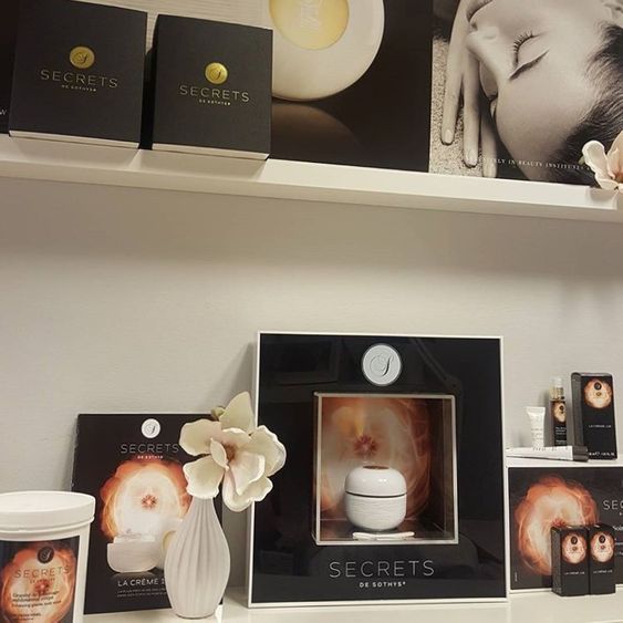 NYTELSE: Med produkter fra Sothys of Paris.