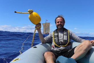 Håkon Wium Lie har lenge hevdet at Lovdatas betalingssystem er urimelig, da skattebetalerne allerede betaler for det juridiske systemet. Han var teknologisjef på ekspedisjonen Kon-tiki 2 i 2015.