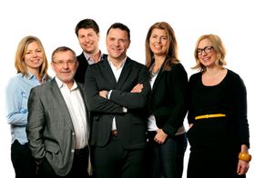 Aftenpostens redaktørkollegium vinteren 2014. Siden har Eirik Winsnes kommet til, og Tone Tveøy Strøm-Gundersen har erstattet Håkon Borud.