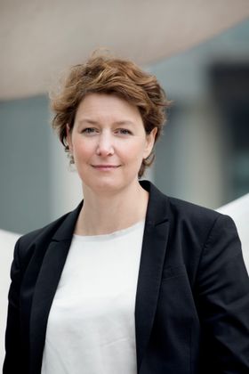 – Piloten skal gi OBOS erfaring på solceller før vi anbefaler det til andre, sier miljødirektør Birgitte Molstad i OBOS.