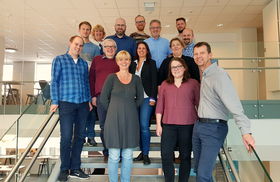 Swecos dyktige team, med Eva Lothe som nummer én foran fra venstre.