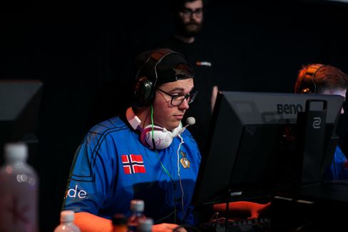 «H4RR3» fortalte at laget skal gå til topps neste sesong.