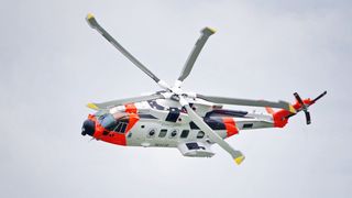 Sju måneder på overtid: Nå kommer det nye redningshelikopteret til Norge