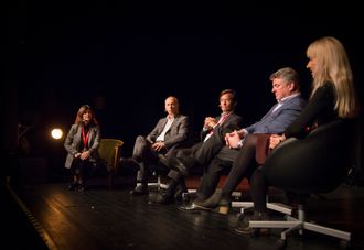 Samarbeid eller dø: Fra venstre: Kjersti Løken Stavrum i Tinius Trust, Helmut Krasnik, Managing Director Corporate Digital Platforms, Axel Springer , Trond Riiber Knudsen, Founder TRK Group , Stig Eide Sivertsen, Multiple board executive, Chairman of Board Parrot Play, Ingvild Næss, Chief Privacy Officer, Schibsted ASA.