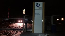 MØRKT: Når det er mørkt på Hydro er dramatikken aldri langt unna.