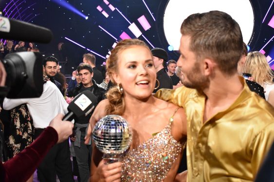 VINNERNE: Helene Olafsen (27) og dansepartner Jørgen Nilsen (27) vant Skal Vi Danse!