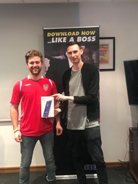 Mats Andrè Breesth Kristiansen avbildet etter seieren i finalen.