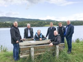 Ledergruppen (f.v.): Mark Robinson, Kevin Lemans (HDR), Brian Kowakchuk (HDR), Pål Brun, Daniel Hodges, Sigge Pedersen og Håvard Lillebo sittende i forkant.
