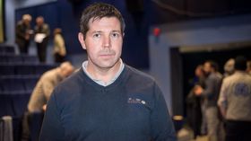 NYTT HÅP: Olav Grøttebø frå Lærdal hadde eigentleg resignert i kampen for å bevara nordfjellareinen. Folkemøtet var likevel eit lite lysglimt. – Det er bra å sjå at fleire engasjerer seg, seier han.