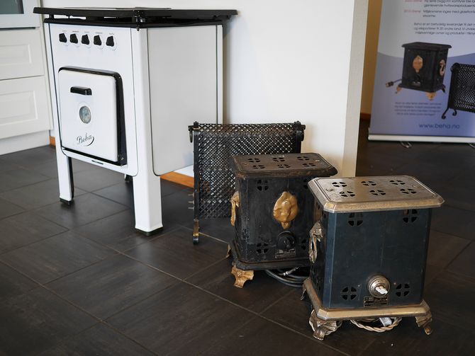 Berg-Hanssens Elektriske Verksted ble etablert i Porsgrunn i 1917. Det første produktet var sorte gulvovner, og komfyrene kom til på 20-tallet. Foto: Stian Sønsteng
